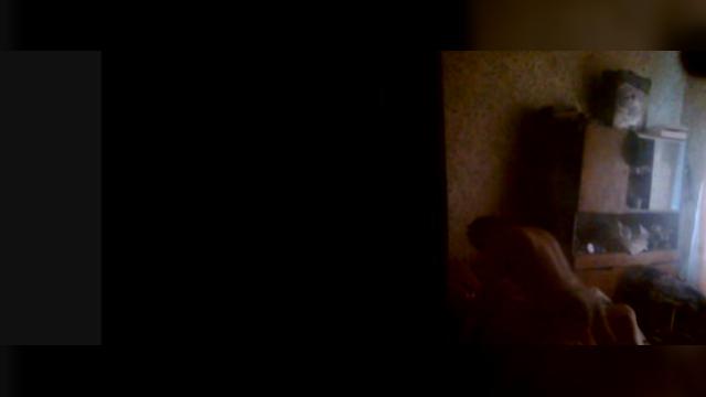 Пожилой доктор показал старушке на приеме, как правильно надо мастурбироват ...