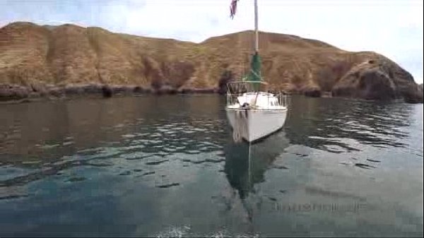 Светловолосая дочка проиграла хитрому папе секс в бильярд