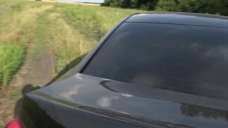 Брат и сестра поехали на природу и столкнулись с неожиданным сюжетом.