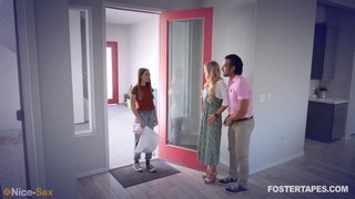 Молодая девушка присоединилась к новой семье, где родители обещали заботить ...